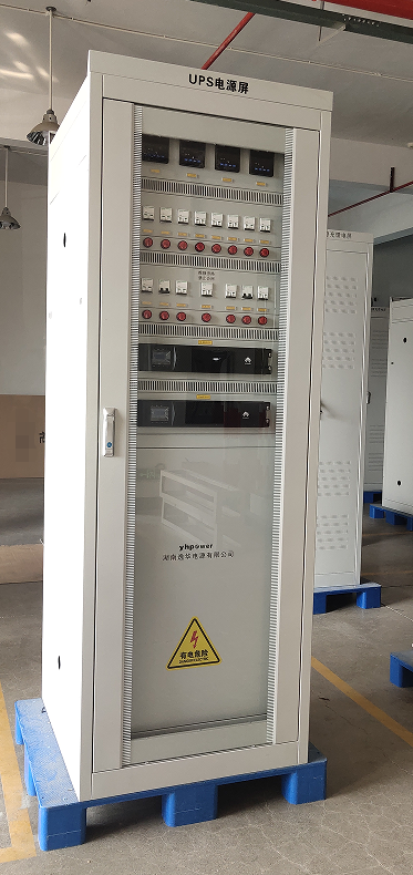 UPS电源柜正面图 UPS电源柜正面图