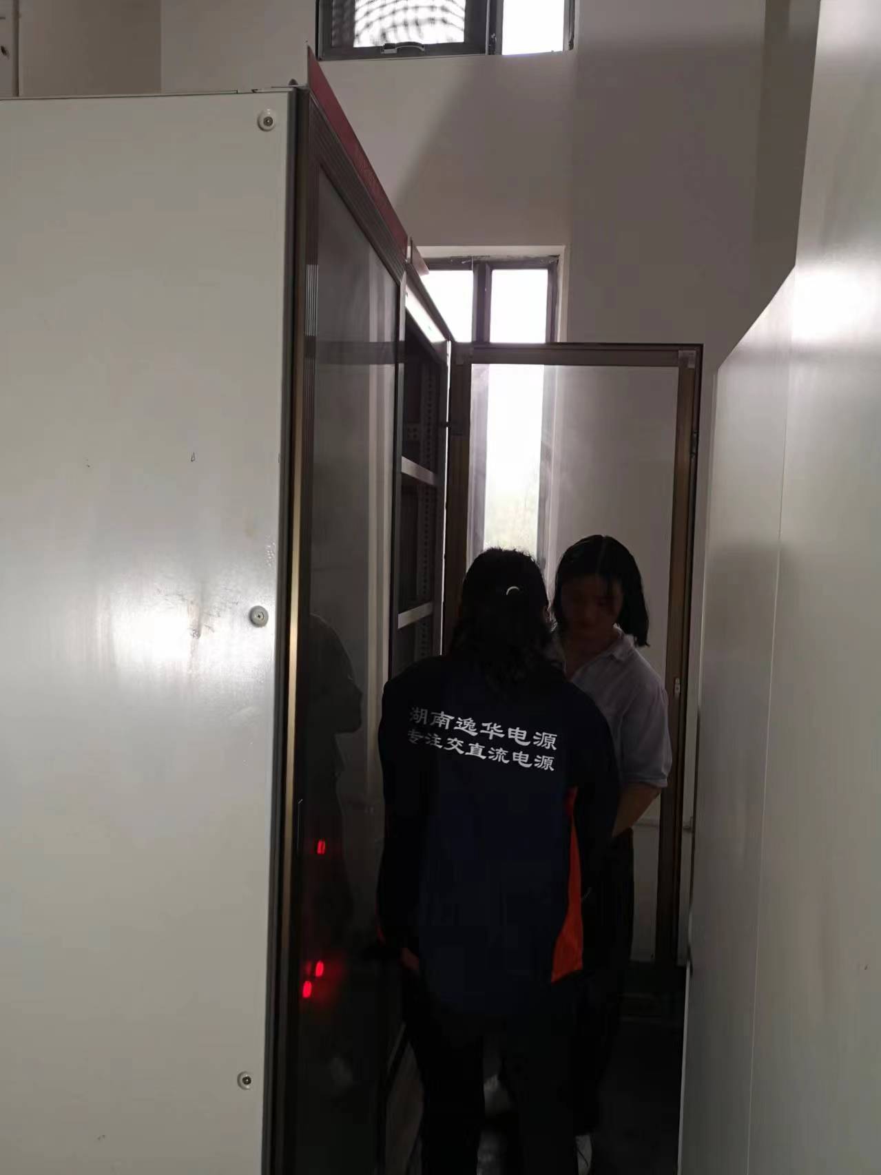 蓄电池更换 蓄电池更换