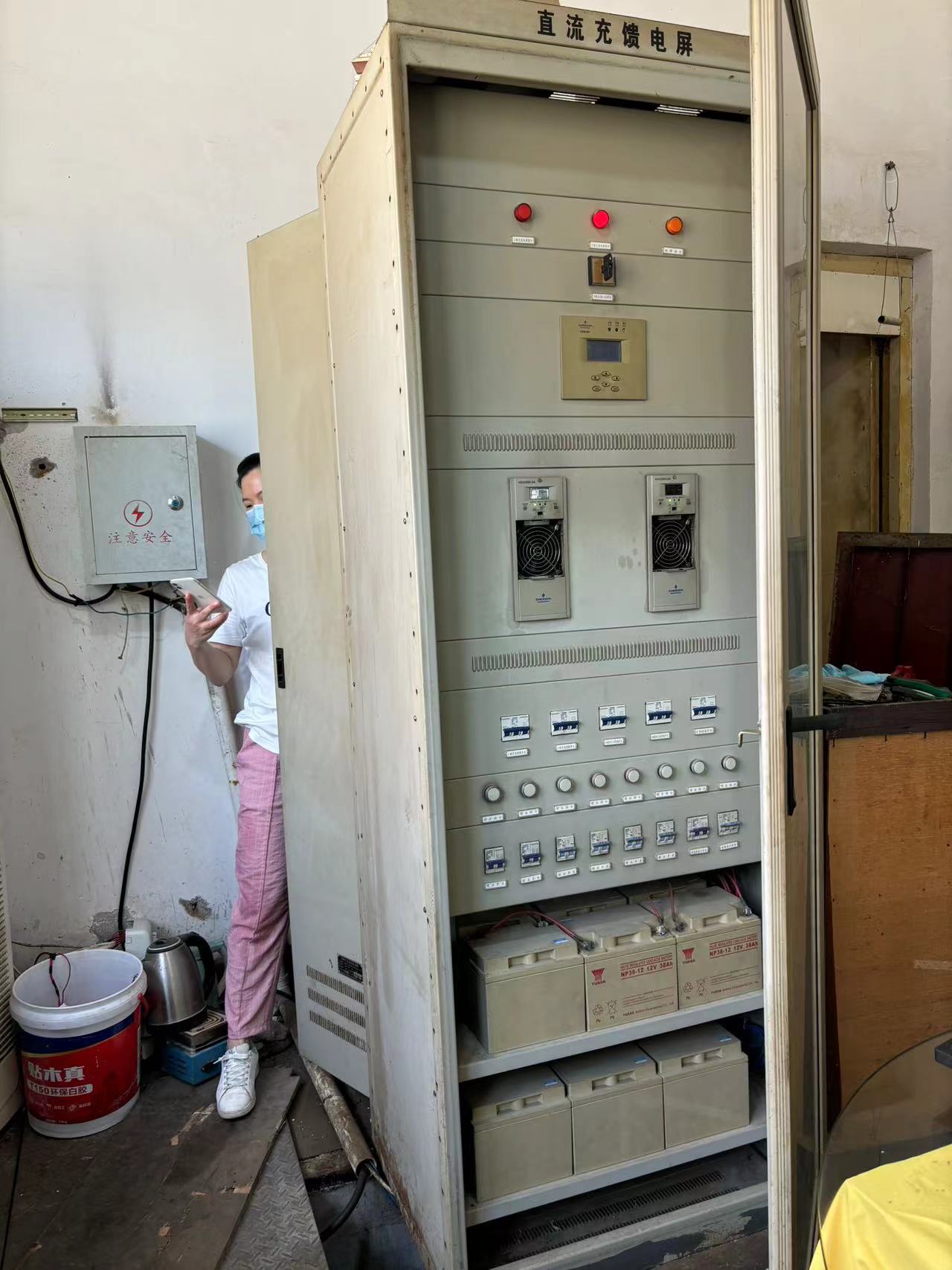 GZDW-220V/40直流屏 GZDW-220V/40直流屏